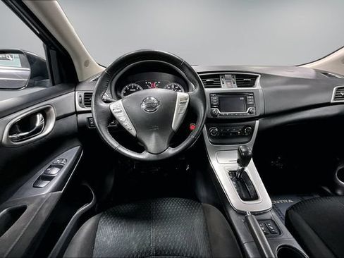 Used 2015 Nissan Sentra SR FWD image 9