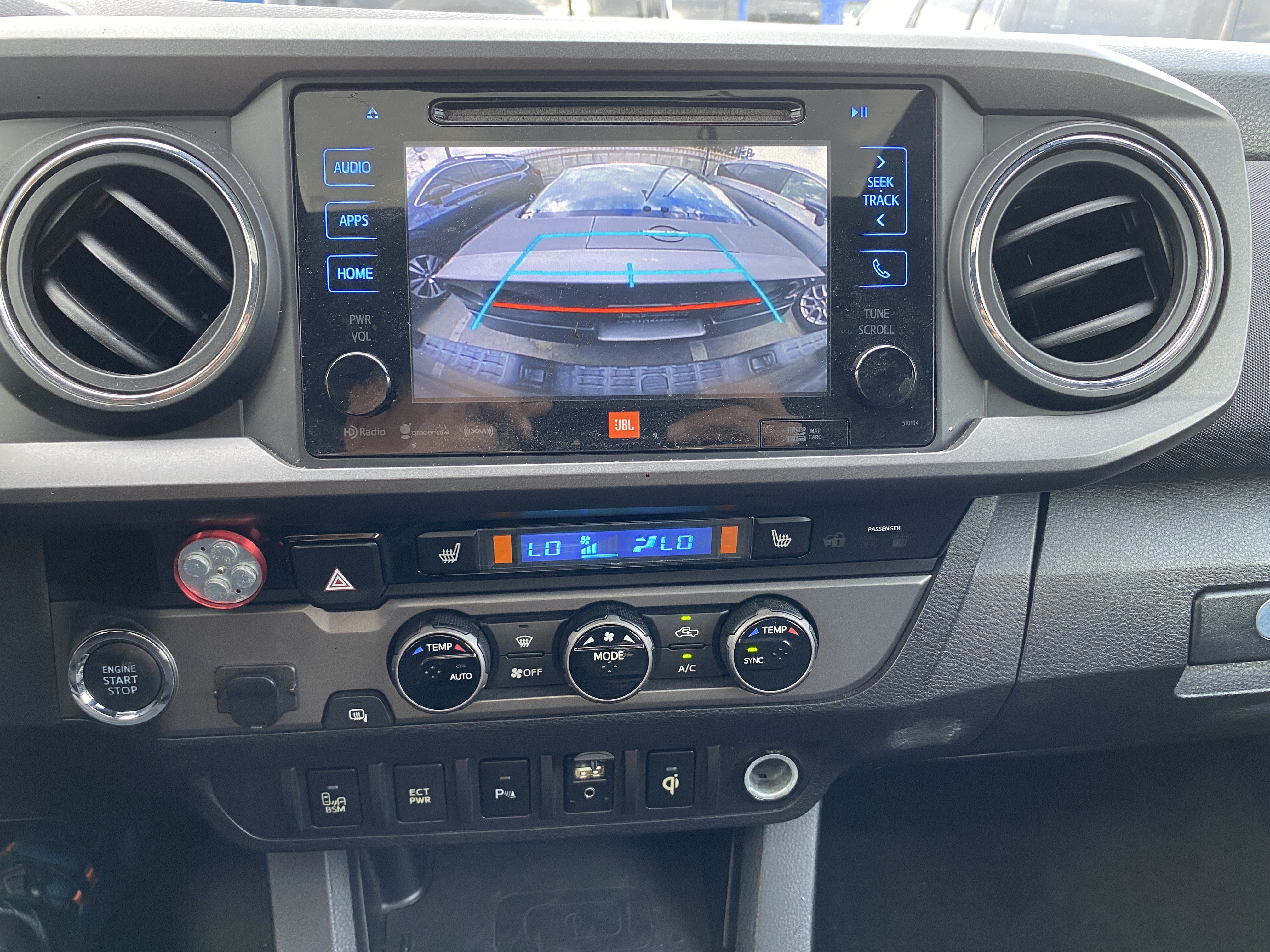Used 2017 Toyota Tacoma TRD Sport RWD image 22