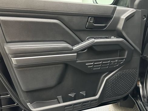 Certified 2024 Toyota Tacoma SR5 AWD/4WD image 16