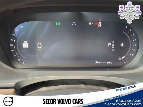 Used 2025 Volvo V90 B6 Cross Country Plus AWD/4WD image 23