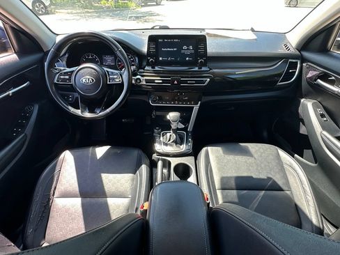Used 2021 Kia Seltos EX AWD/4WD image 21