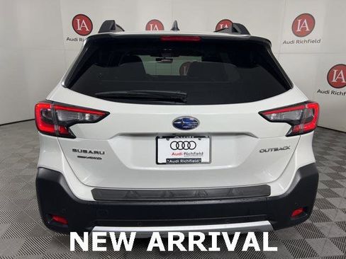 Used 2025 Subaru Outback Limited image 6