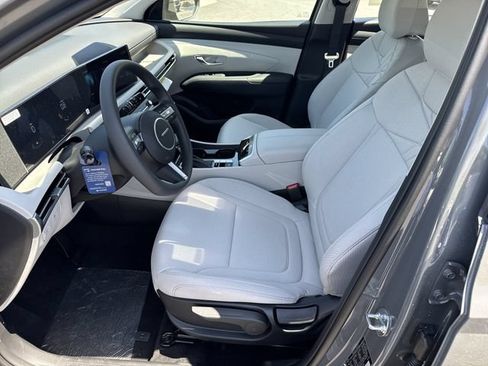 New 2026 Hyundai Tucson SE FWD image 9