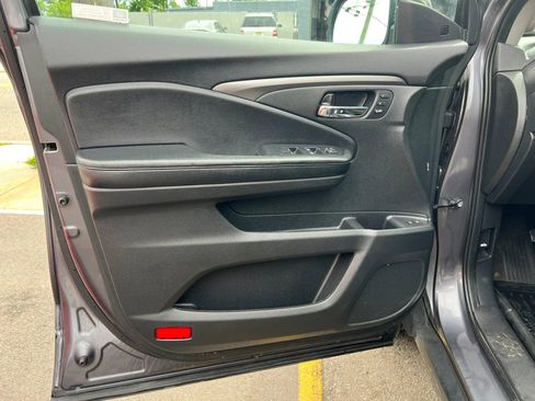 Used 2019 Honda Pilot EX-L image 12