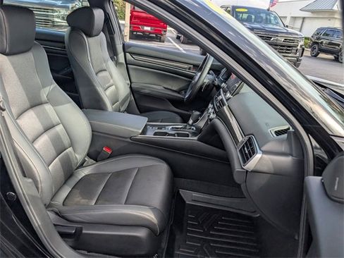 Used 2022 Honda Accord Sport image 16