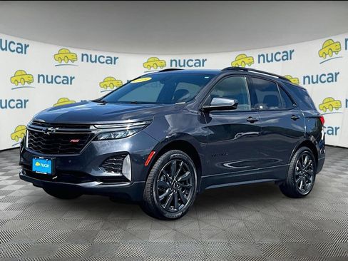 Used 2023 Chevrolet Equinox RS AWD/4WD image 3