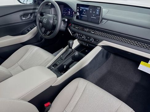 New 2026 Honda Accord SE image 39