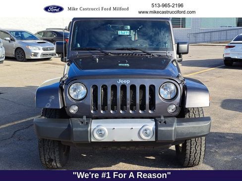 Used 2014 Jeep Wrangler Unlimited Sahara w/ Dual Top Group image 8
