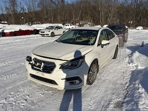 Used 2018 Subaru Legacy 2.5i Premium w/ Eyesight & BSD & Rcta & HBA image 2