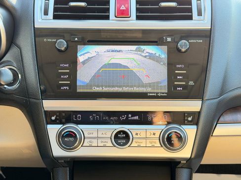 Used 2016 Subaru Outback 3.6R Limited AWD/4WD image 24