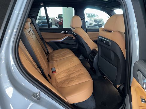 New 2026 BMW X5 xDrive50e w/ Executive Package image 11
