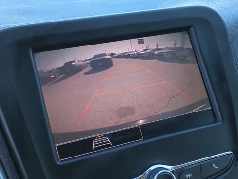 Used 2022 Chevrolet Equinox LT FWD image 14