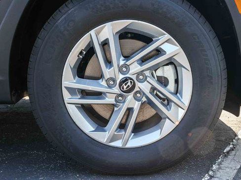 New 2026 Hyundai Tucson SE FWD image 9