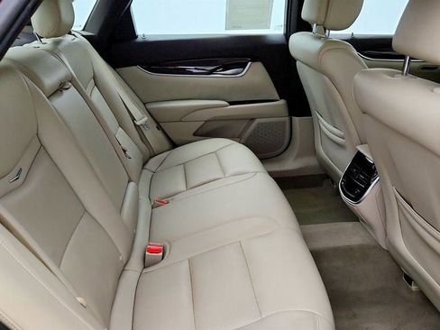 Used 2013 Cadillac XTS Luxury FWD image 23
