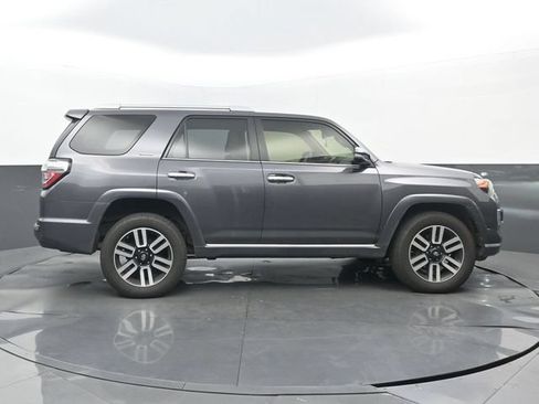 Used 2021 Toyota 4Runner Limited AWD/4WD image 2