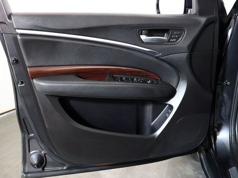 Used 2016 Acura MDX SH-AWD image 24