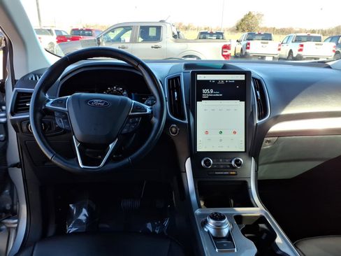 Certified 2024 Ford Edge SEL image 14