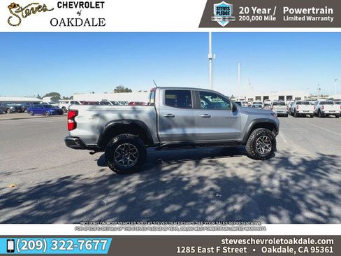 Used 2024 Chevrolet Colorado ZR2 w/ Safety Package image 12