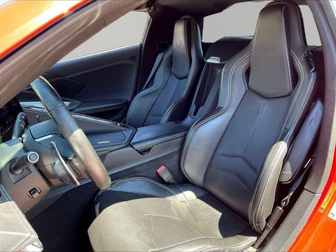 Used 2020 Chevrolet Corvette Stingray Coupe w/ Z51 Performance Package RWD image 23