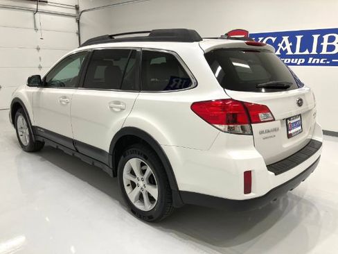 Used 2014 Subaru Outback 2.5i Limited AWD/4WD image 13