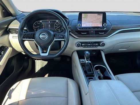 Certified 2022 Nissan Altima 2.5 SL image 11