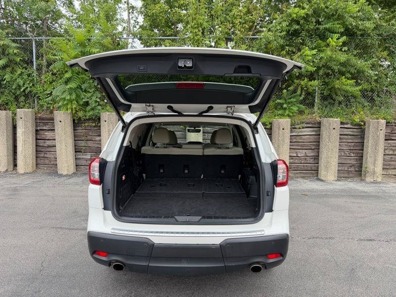 Used 2019 Subaru Ascent Limited AWD/4WD image 29