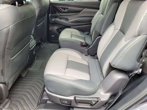 Used 2023 Subaru Ascent Onyx Edition Limited AWD/4WD image 6