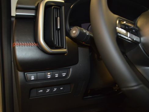 New 2026 MAZDA CX-50 Meridian Edition w/ Weather Package image 16