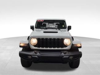 New 2026 Jeep Gladiator Sport video 3