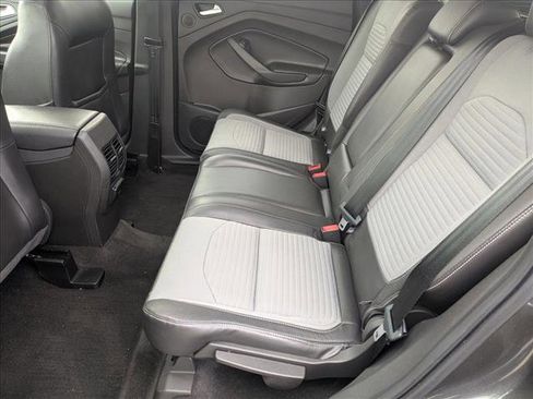 Used 2017 Ford Escape Titanium image 20