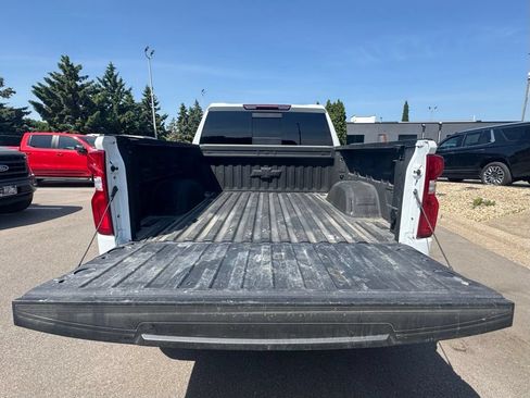 Used 2024 Chevrolet Silverado 1500 RST w/ Convenience Package II AWD/4WD image 11