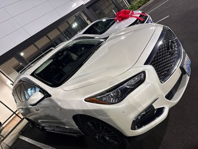Used 2017 INFINITI QX60 Luxe w/ Premium Plus Package