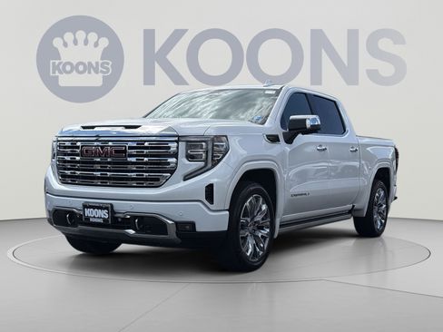 Used 2024 GMC Sierra 1500 Denali AWD/4WD image 1