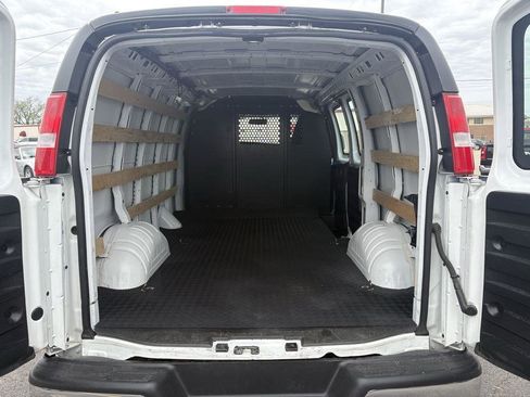 Used 2023 Chevrolet Express 2500 w/ Driver Convenience Package image 20