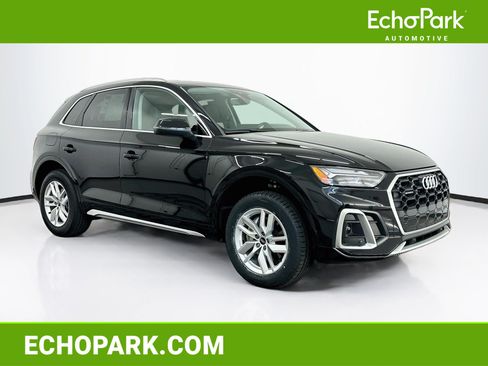 Used 2023 Audi Q5 2.0T Premium w/ Convenience Package AWD/4WD image 1