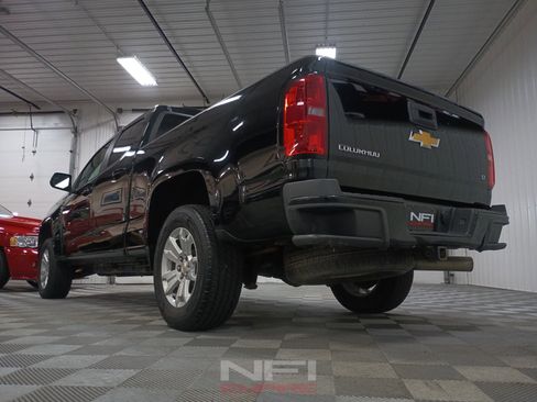 Used 2017 Chevrolet Colorado LT w/ LT Convenience Package AWD/4WD image 20