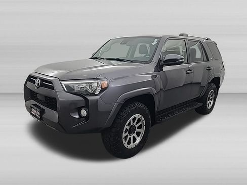 Used 2020 Toyota 4Runner SR5 Premium AWD/4WD image 8