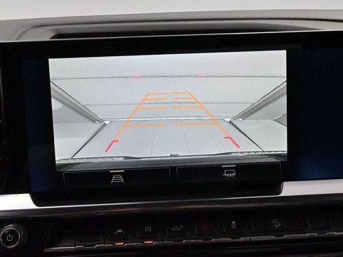 Used 2024 Chevrolet Silverado 1500 LT Trail Boss AWD/4WD image 23