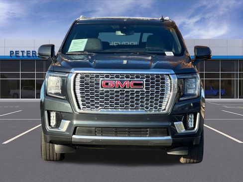 Used 2021 GMC Yukon Denali image 9