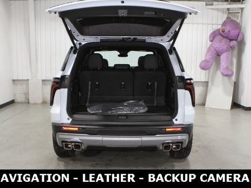 New 2026 Chevrolet Traverse Z71 w/ LPO, Floor Liner Package image 33