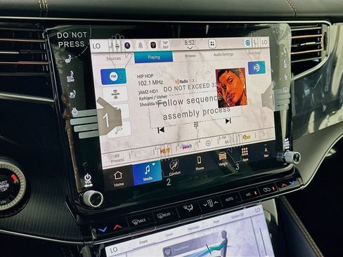 New 2026 Jeep Grand Wagoneer Summit AWD/4WD image 13