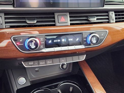 Used 2022 Audi A5 2.0T Premium Plus w/ Premium Plus image 24