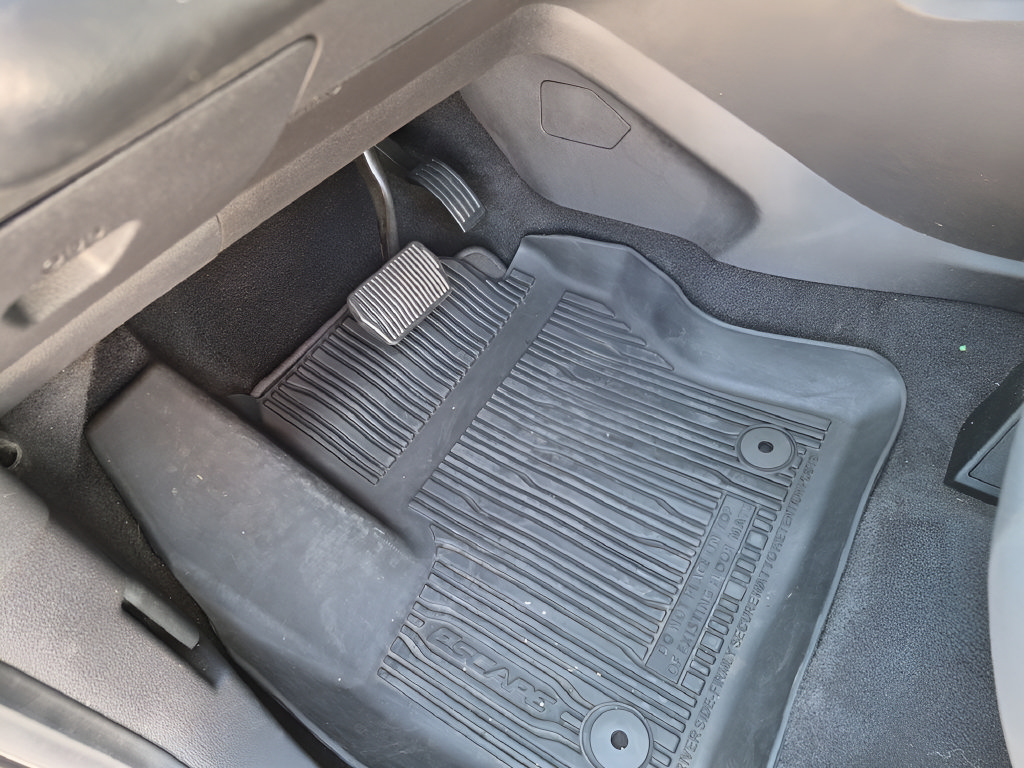Used 2019 Ford Escape S FWD image 17