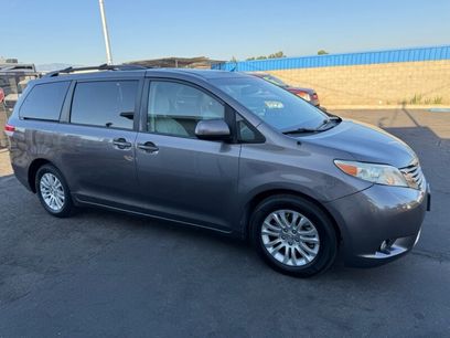 Used 2014 Toyota Sienna XLE