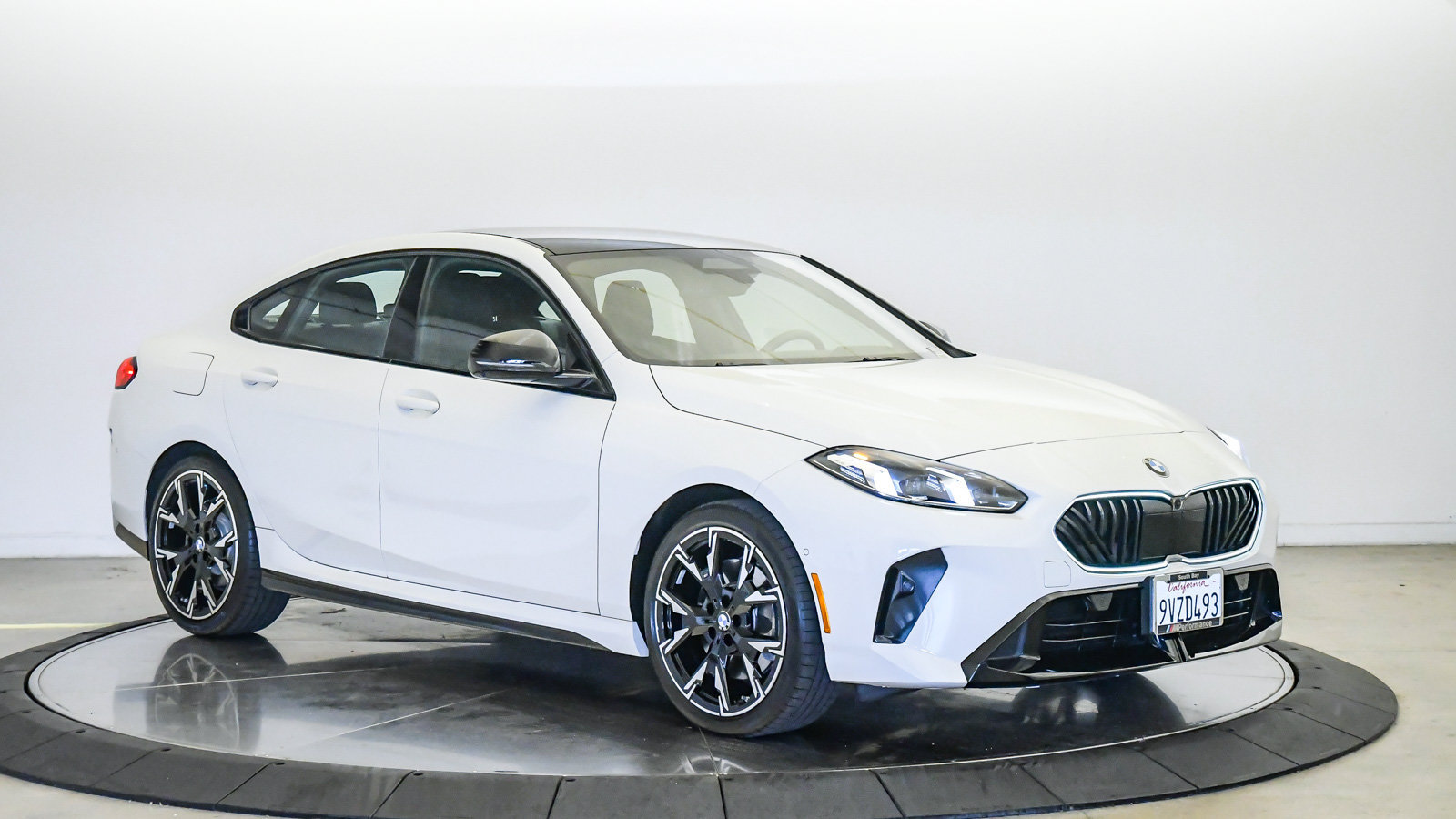 Used 2026 BMW 228i w/ Technology Package FWD image 6