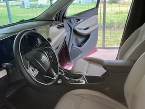 Used 2024 Buick Encore GX Preferred w/ Comfort Package FWD image 6