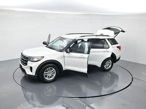 New 2026 Ford Explorer Active w/ Active Comfort Package image 46