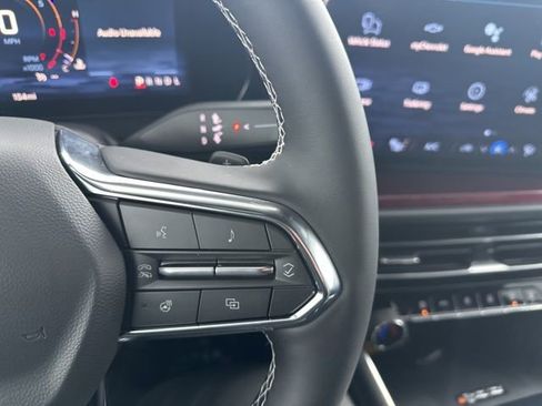 New 2026 Chevrolet Traverse Z71 w/ Driver Confidence Package image 22