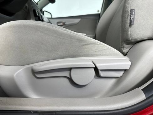 Used 2010 Toyota Corolla LE FWD image 19