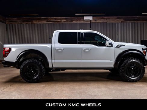 Used 2025 Ford F150 Raptor w/ Equipment Group 803A Raptor R AWD/4WD image 10